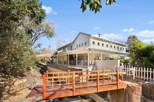 37 Alexandra Avenue, Self Catering Executive Apartment No Load Shedding And Water Outages Johannesburg