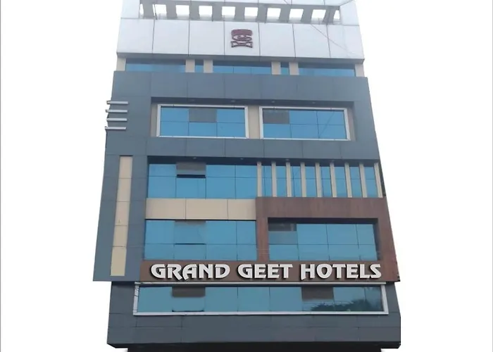 Grand Geet Hotels Kanpur