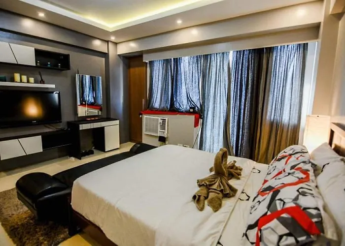 Palm Tree Villas Pasay