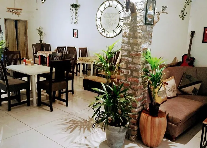 Rangbaari Stays & Cafe Jodhpur 