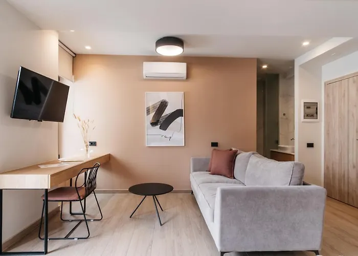 The City Hotel & Suites (Adults Only) Rethimnon