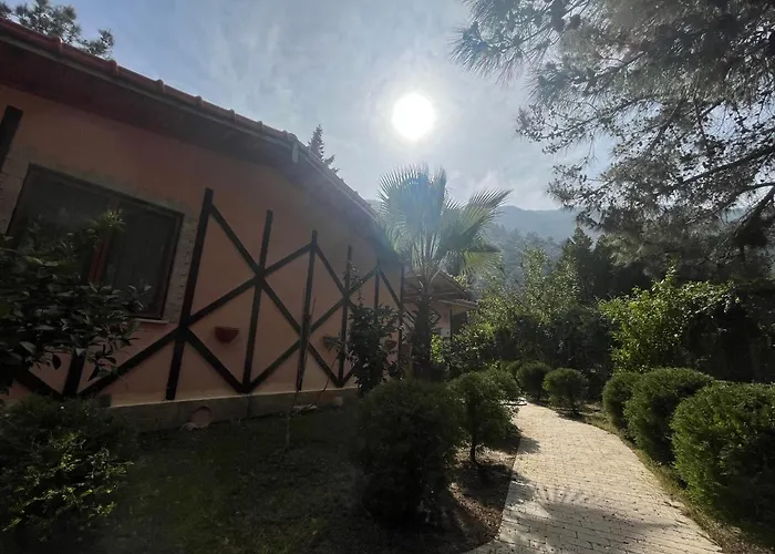İpek Apart Hotel Çıralı