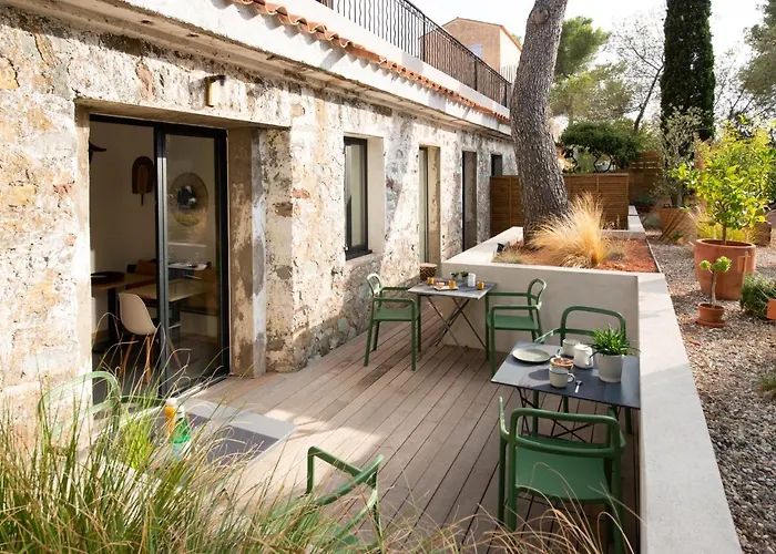 Beija Flor Bed and Breakfast Saint-Raphaël