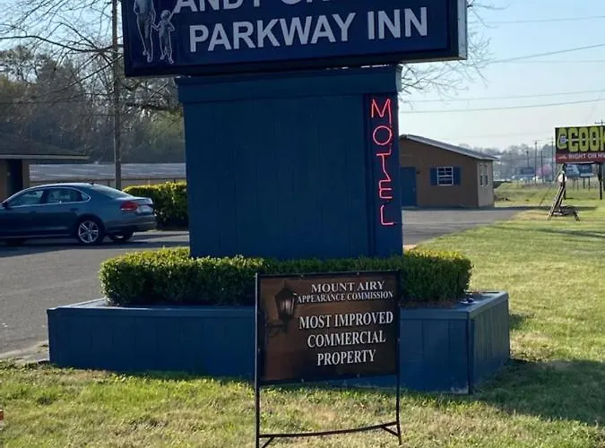 Andy Griffith Parkway Inn Mount Airy