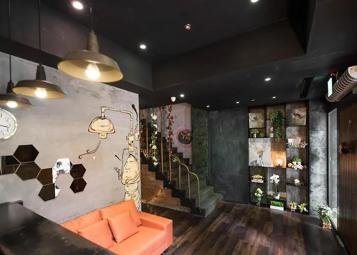 在家行旅 中山館 Hotel Tajpej