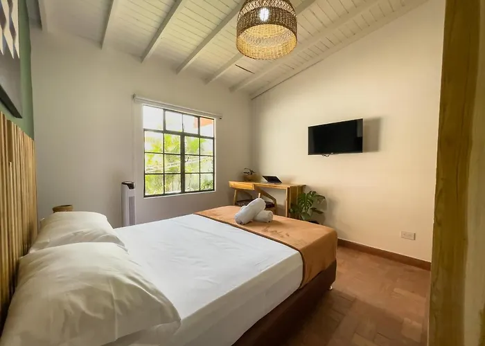 Hotel Casa Las Palmas Medellin