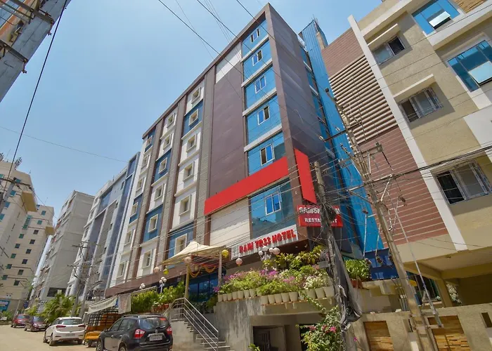 Hotel Raintr33 Hyderabad