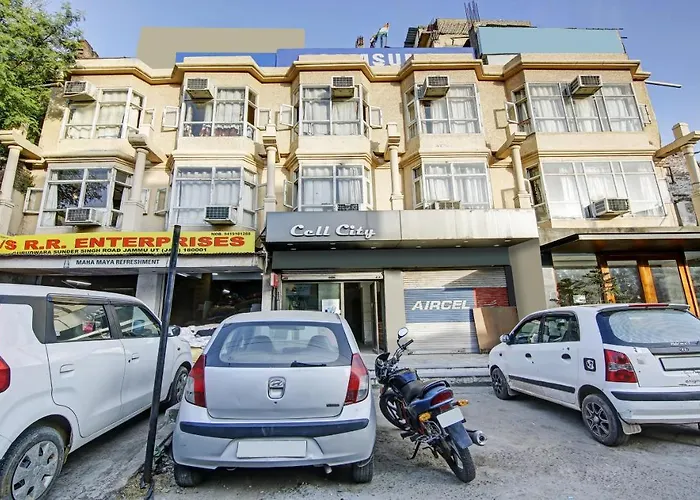 Itsy Hotels Amrita Raghunath Bazaar Jammu