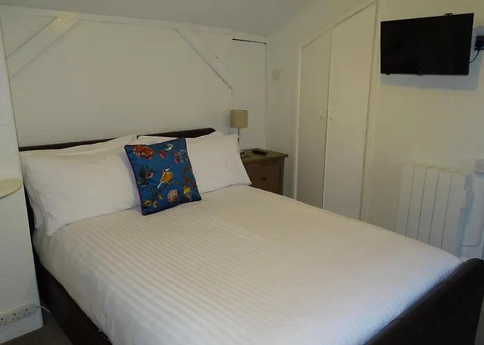 The Melville Brixham