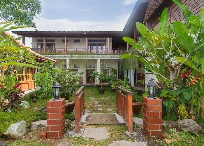 Graha Petulu Ubud By Genuinehost