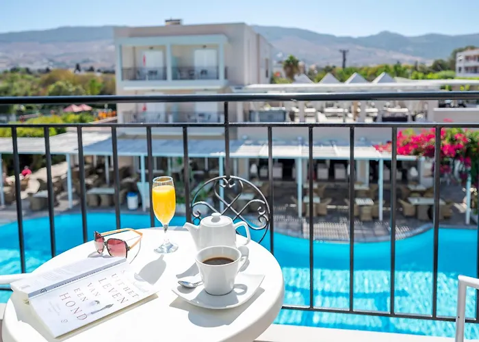 Peridis Family Resort İstanköy