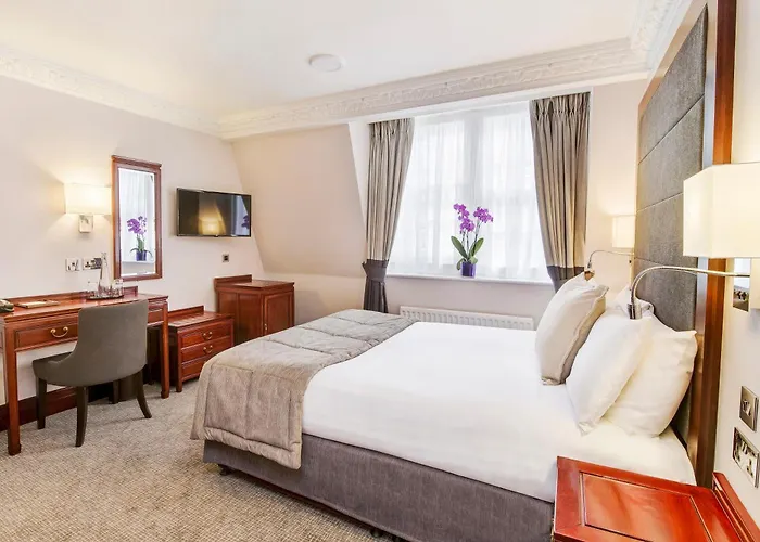 Gem Fitzrovia Hotel London