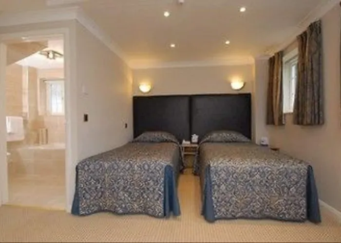 Barn Hotel London Ruislip
