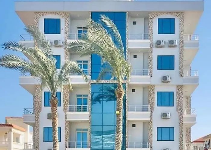 El Mena Beach Ras el-Barr