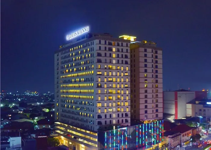 Louis Kienne Hotel Pemuda Semarang