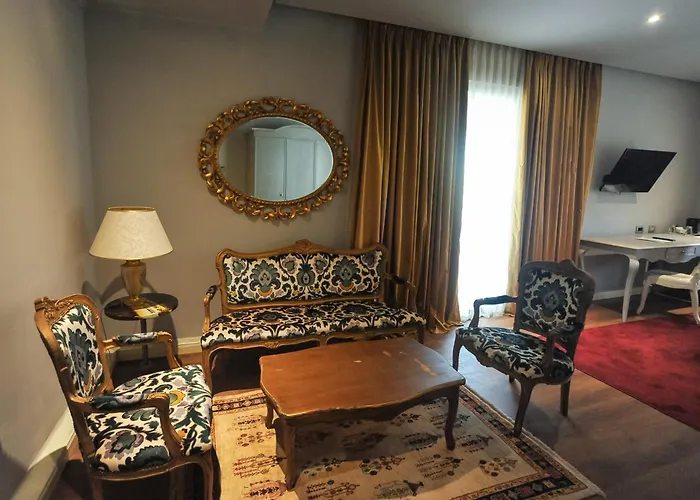 Classic Hotel Tiran