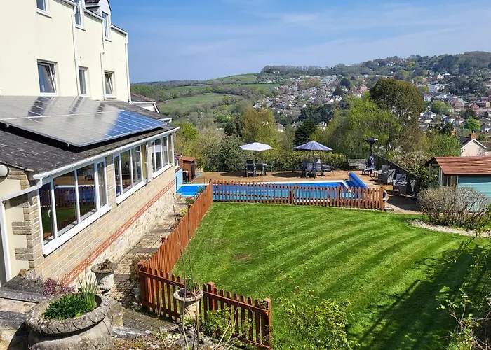 St Andrews House B&B Lyme Regis