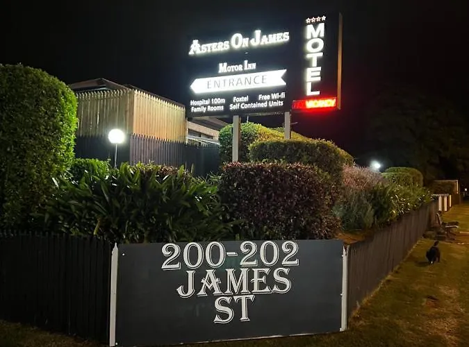 Asters On James Motor Inn Toowoomba