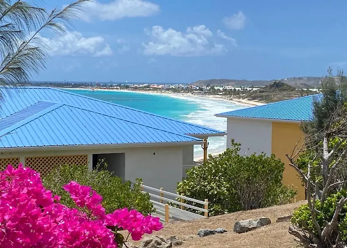 Studio Orient Bay
