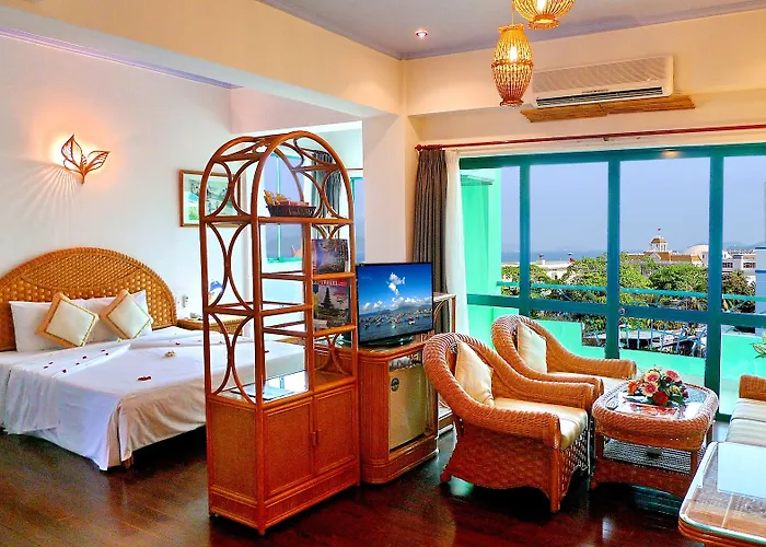 Green Hotel Nha Trang