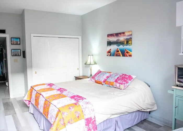 The Jypsy Inn / Muskoka Bracebridge