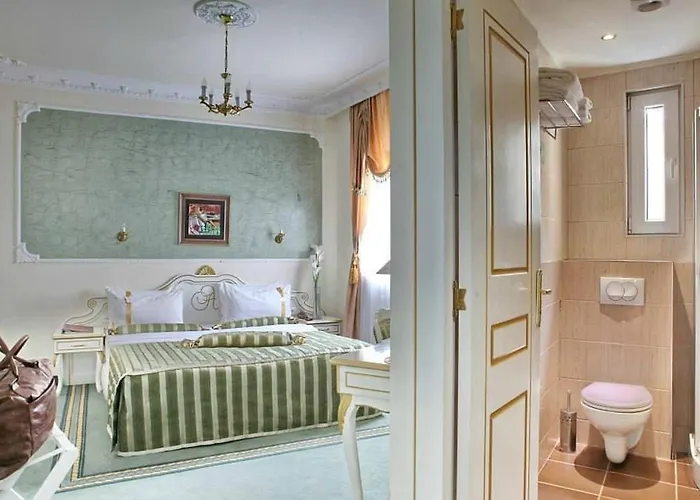 Queen'S Astoria Design Hotel Belgrade