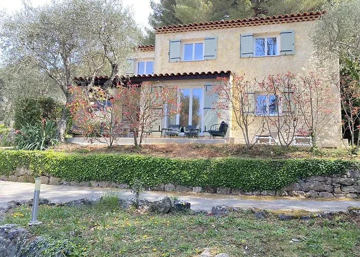 Hotel Domaine Du Mont Leuze à Villefranche-sur-Mer