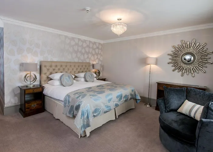 The Manor Elstree Hotel