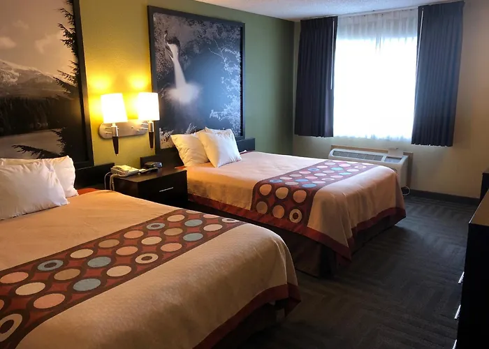 Super 8 By Wyndham Lagrande Hotel La Grande