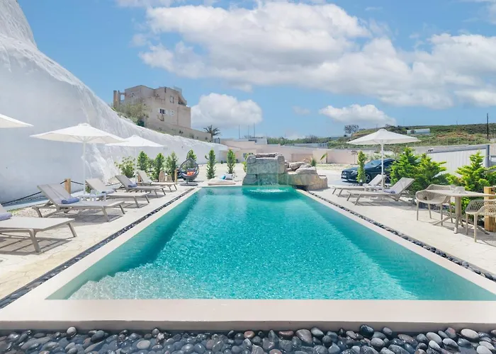 Santoterra Antigua Suites Karterados 