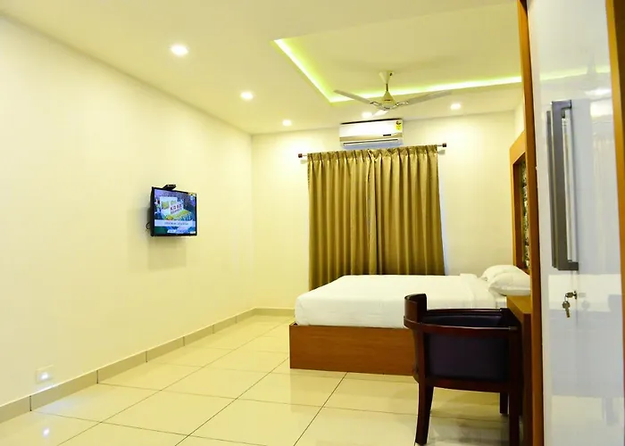 Aura Residency Hotel Payyannur