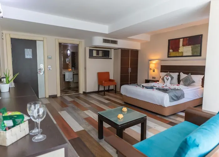 Lazz By Ketenci Hotel İzmir