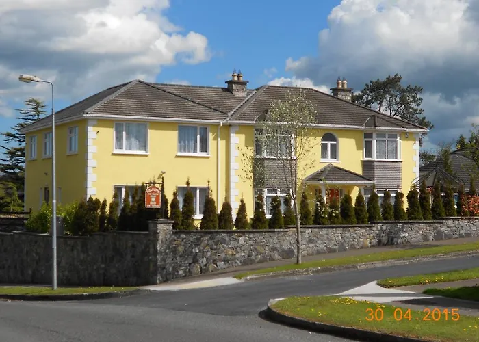 The Yellow House B&B Navan