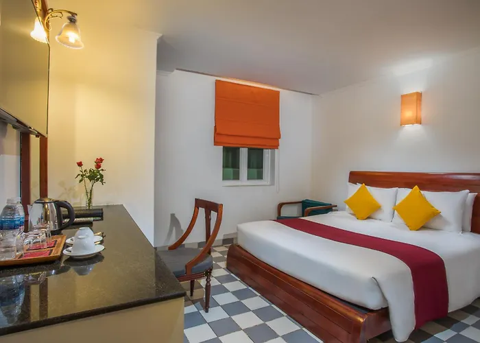 V Hotel Phnom-Penh