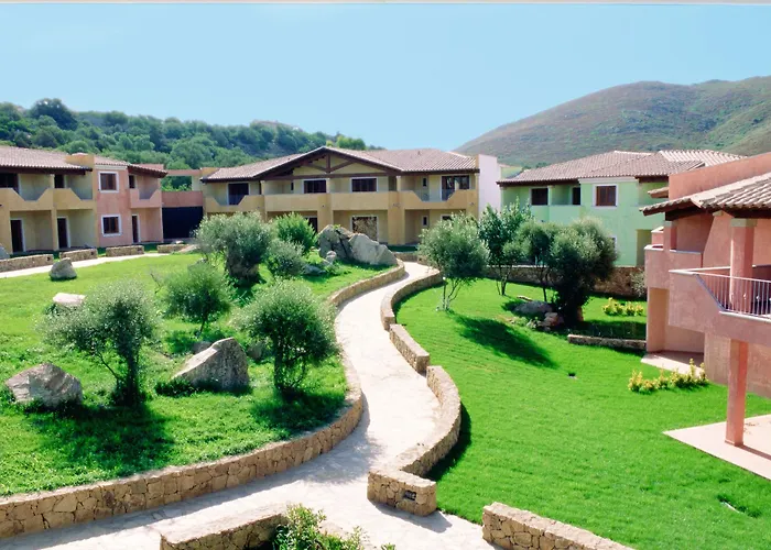 Le Corti Di Marinella Aparthotel Golfo Aranci