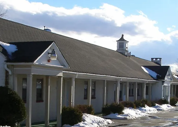 Hatfield Inn