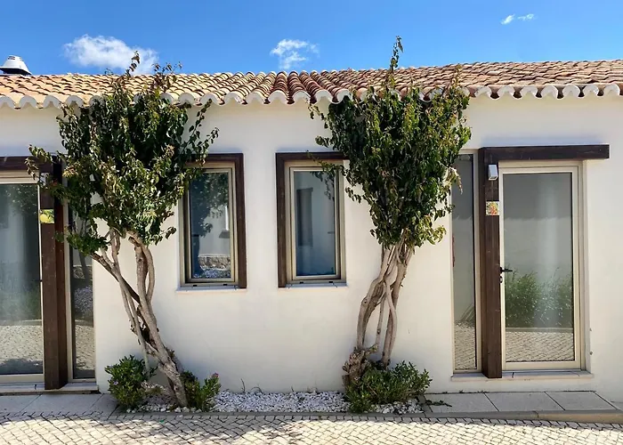 Lost&Found - Guesthouse&Suites Albufeira