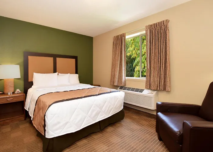 Extended Stay America Select Suites - Detroit - Warren