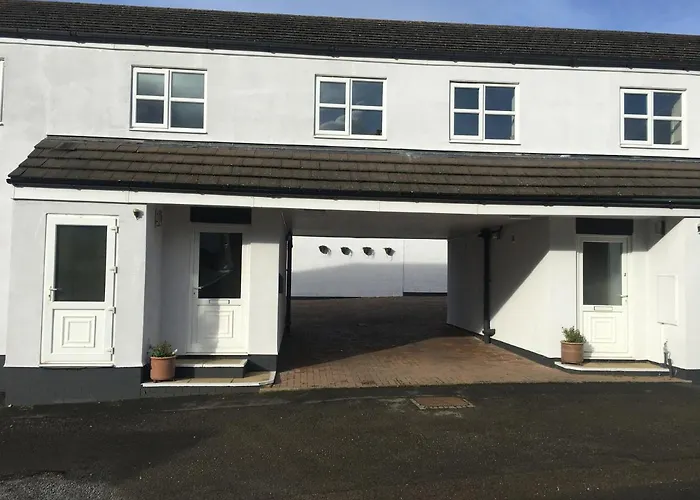 The Bullshead, Arthingworth House B&B Market Harborough