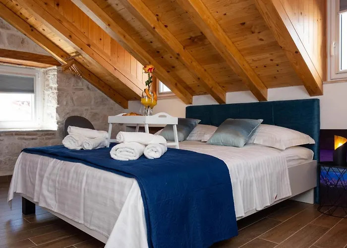 Luxury Rooms Rustic Chic Split