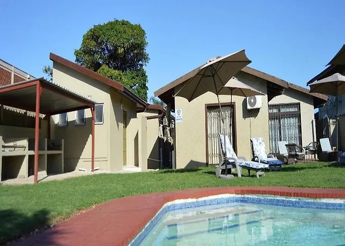 Iqhayiya Guest House Durban