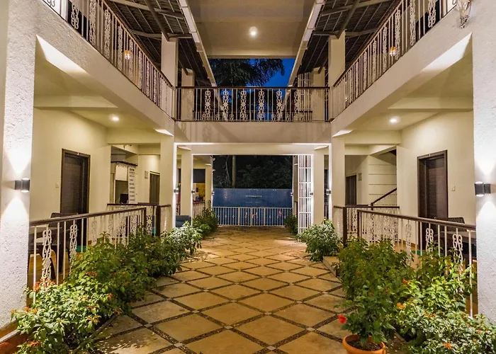 Marine Studios By Le Pension Stays Candolim