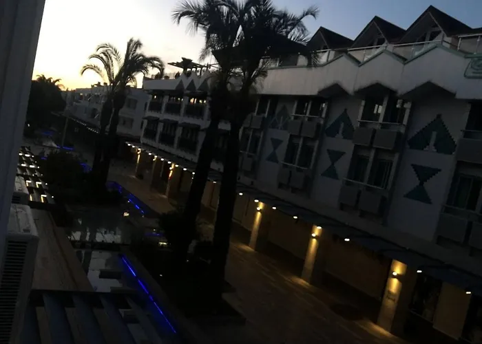 Kemer Port Garden