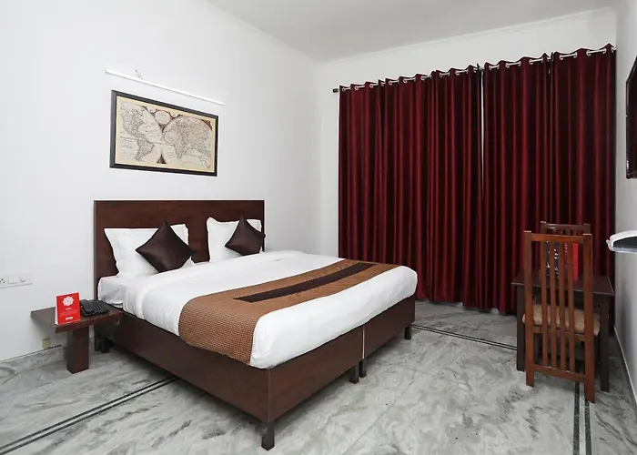 Oyo 10888 Aastha Residency Hotel Faridabad
