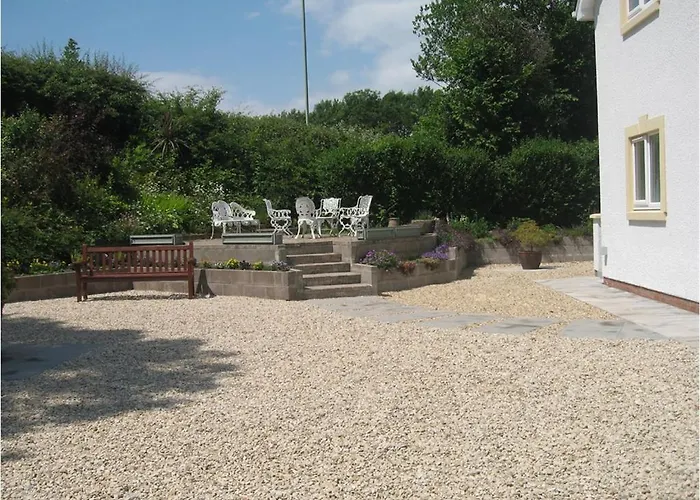 Hazelwood House Hotel Bridgend 