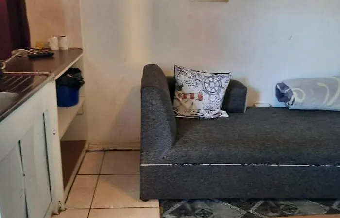 Open View Guest Inn Kempton Park