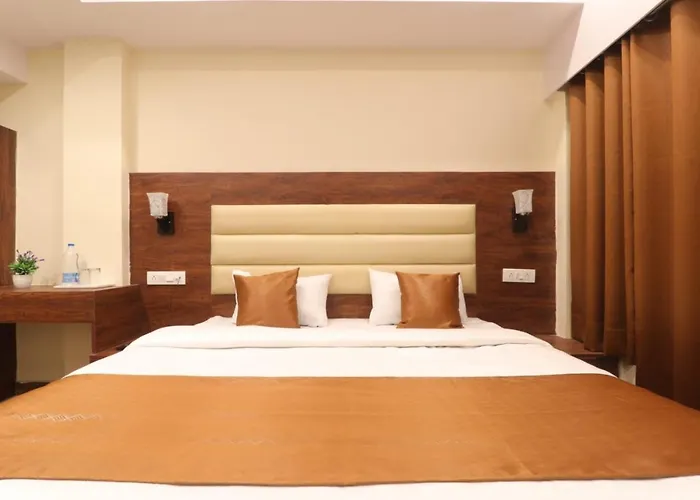 Hotel Blueark Lucknow