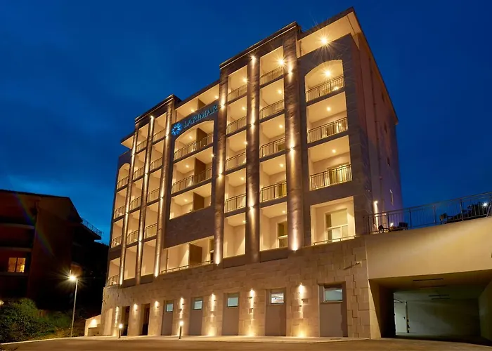 Apart Garni Hotel Larimar Budva