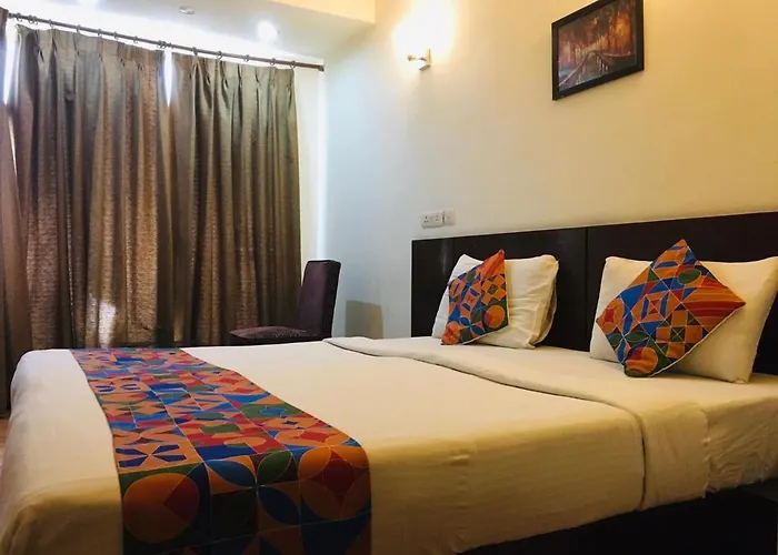 Hotel Merriment Alpha Noida