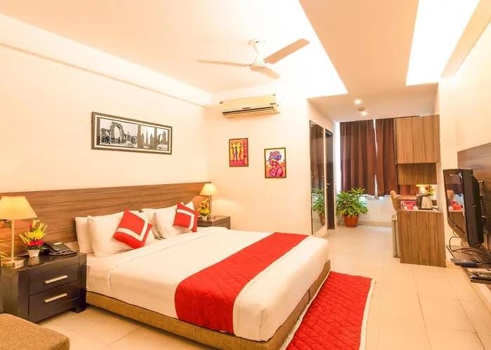 Octave Golfcourse Inn Gurgaon
